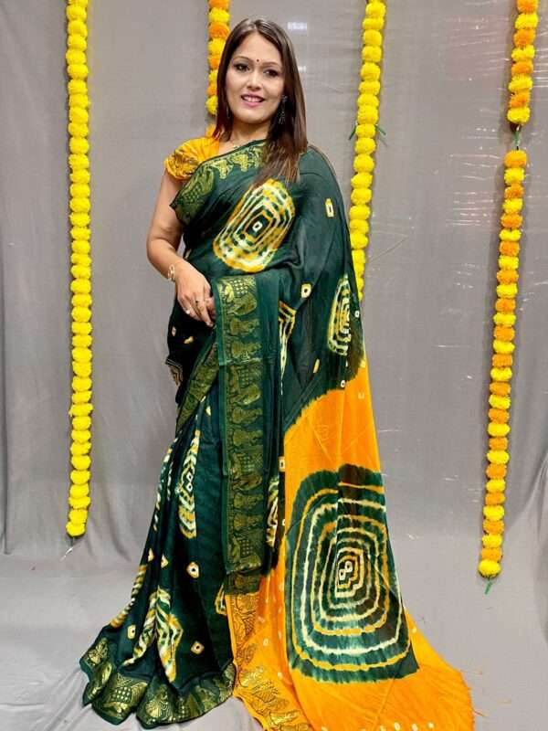 Trendy Bandhani Saree