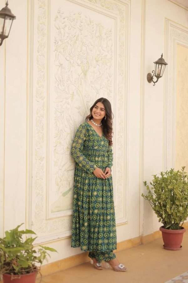 Heavy Silk Gown & Pant Set - Image 7