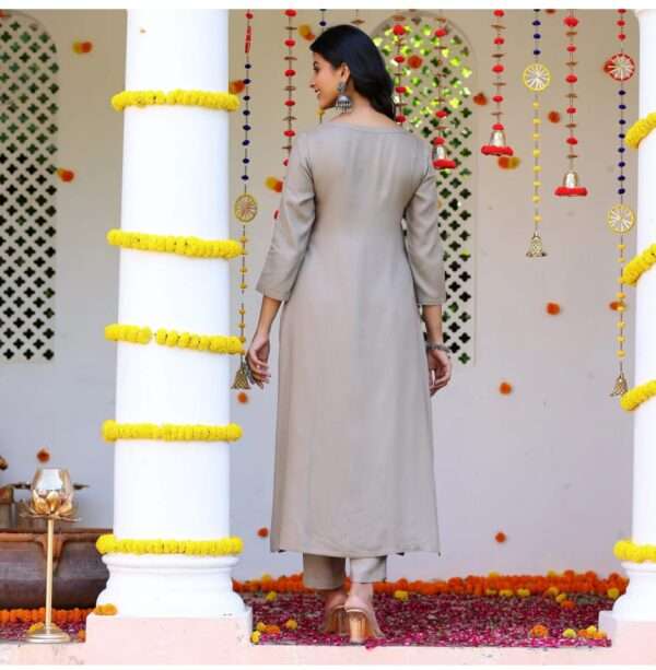 Light Grey Cotton Kurti  3PC Set - Image 5