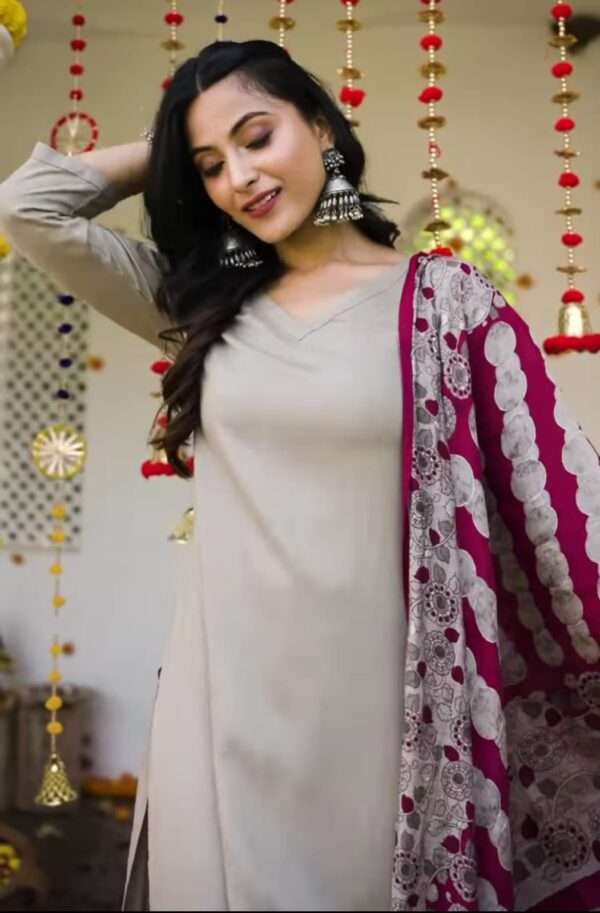 Light Grey Cotton Kurti  3PC Set - Image 2